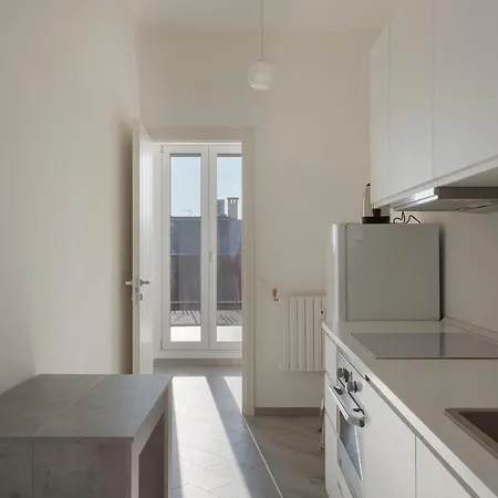 شقة Amazing Terrace In Milan-via Strambio Citta Studi ميلان