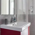Hostmate -milano - Strambio - Citta Studi